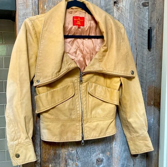 VIVIENNE WESTWOOD VINTAGE 2000’s RED LABEL LEATHER JACKET 😍 - Picture 7 of 15